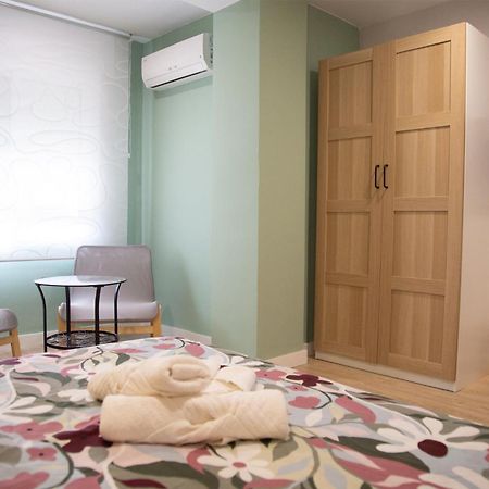 טראגונה Sunflower Apartment Centrico מראה חיצוני תמונה