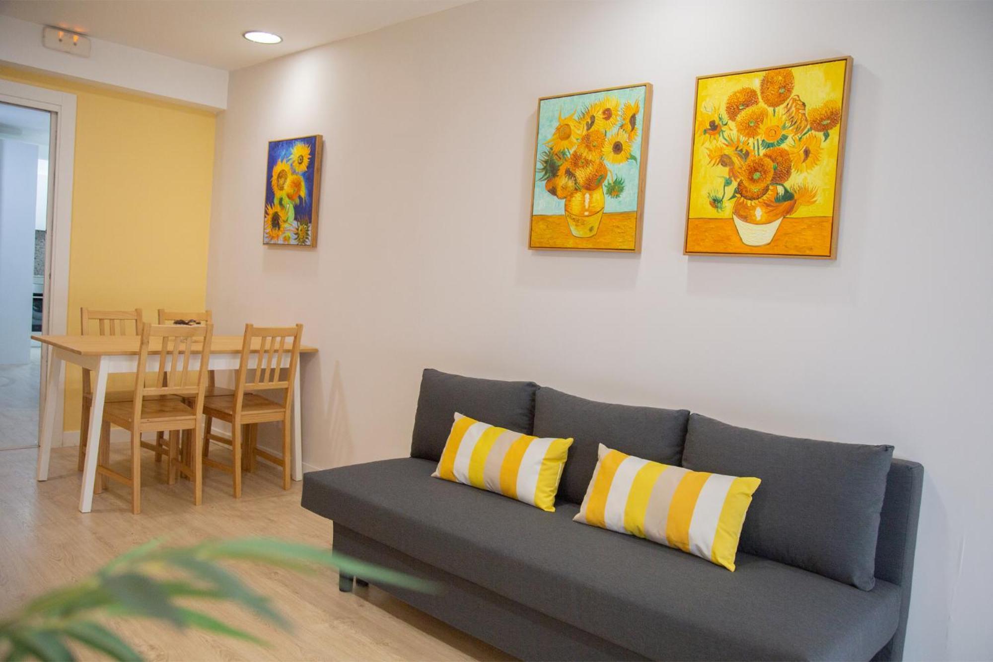 טראגונה Sunflower Apartment Centrico מראה חיצוני תמונה