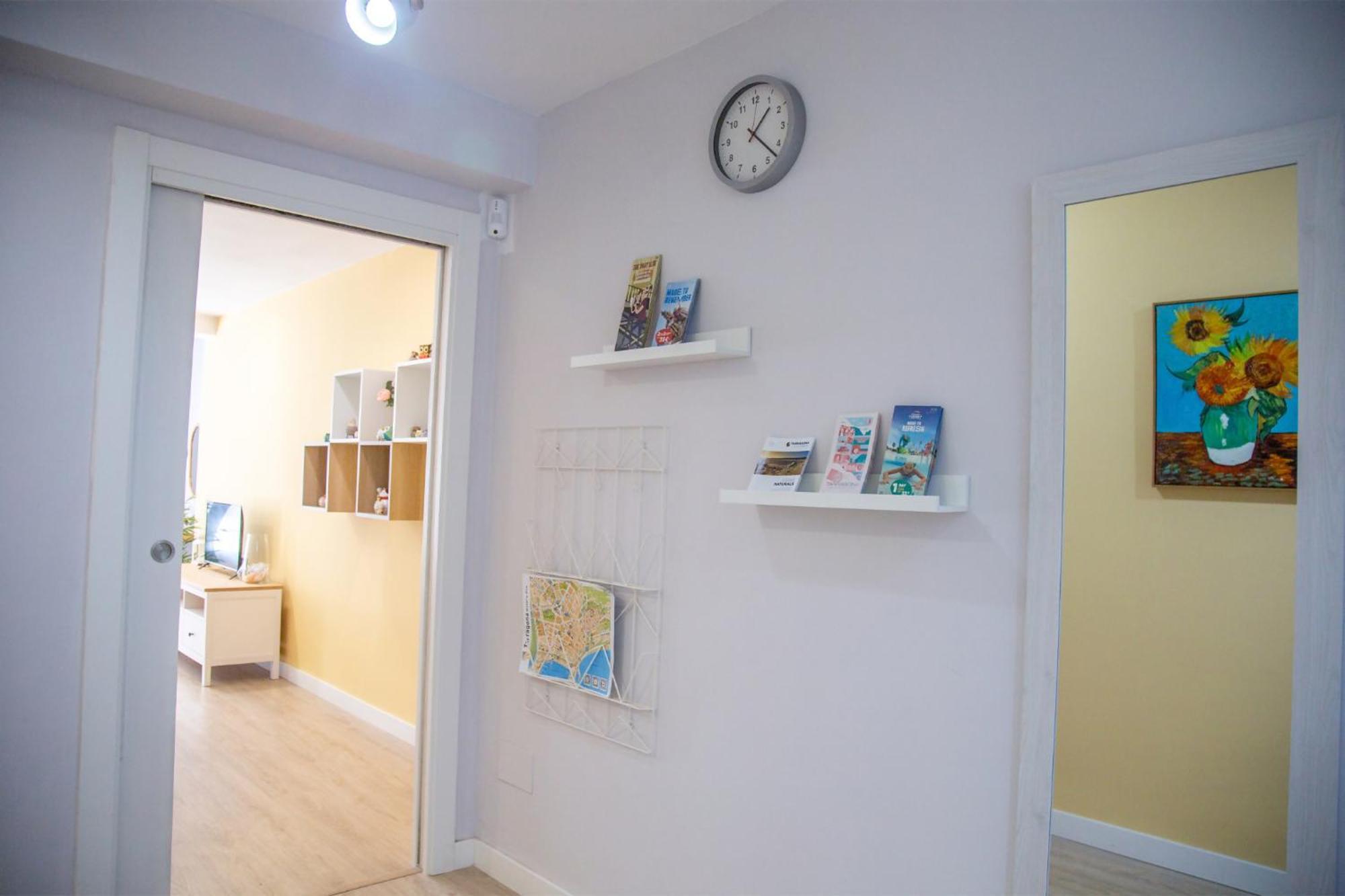 טראגונה Sunflower Apartment Centrico מראה חיצוני תמונה